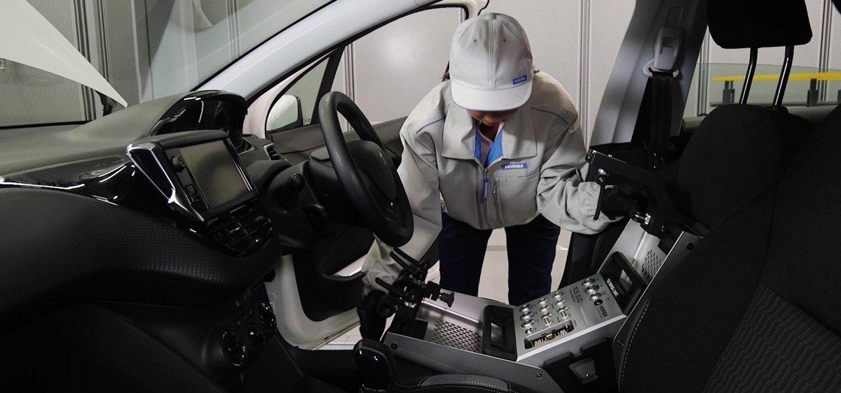 ADS EVO Installation Our robot driver installed for an Empirical Digital Twin Process