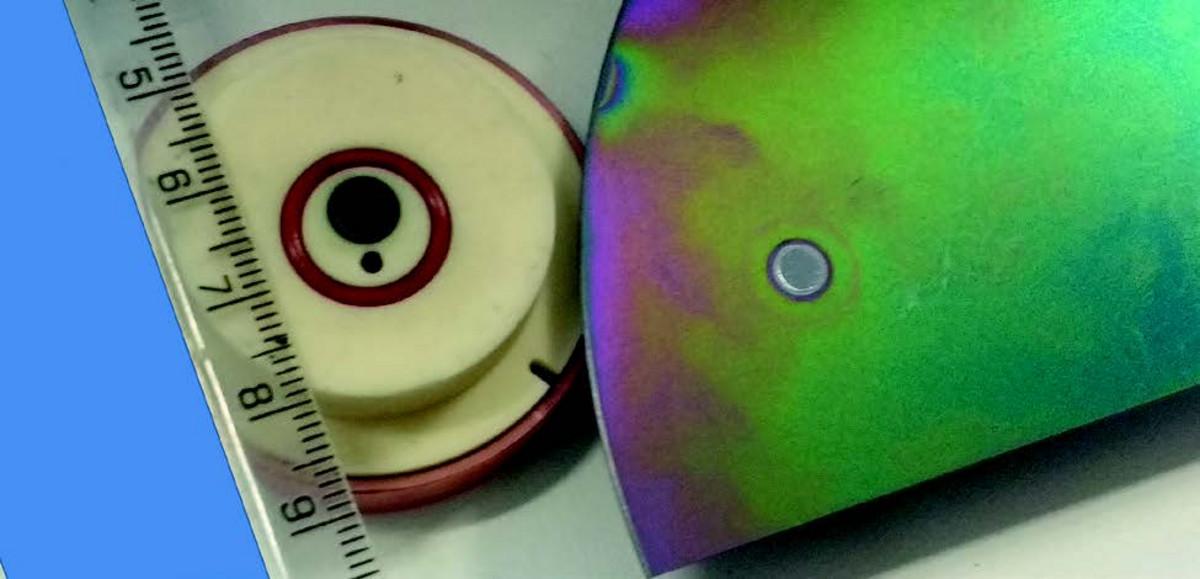 GD source with reference hole for DIP implementation.