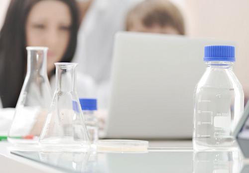 Particle Analysis of CMP Slurries