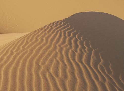 Silica particles in sand dune Sizing Silica Particles by DLS