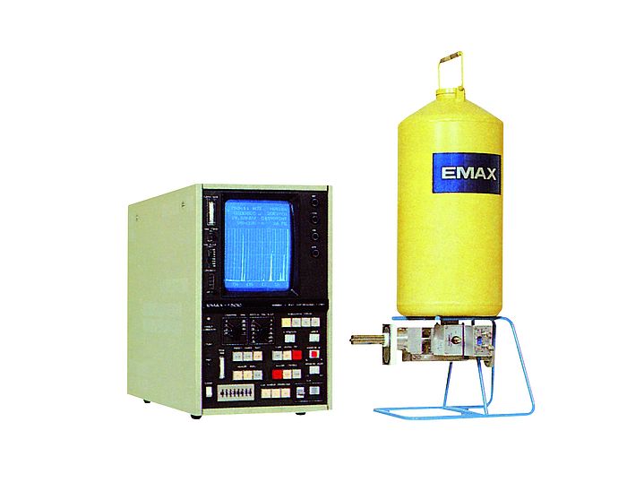 First energy-dispersive X-ray Analyzer