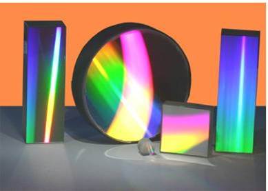 Diffraction grating for OEM Raman