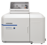 Partica with Powderjet Dry Feeder accessories