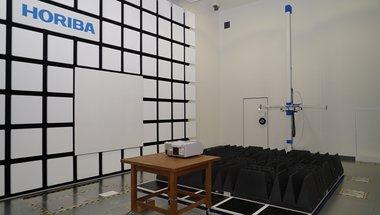 電波暗室 電波暗室