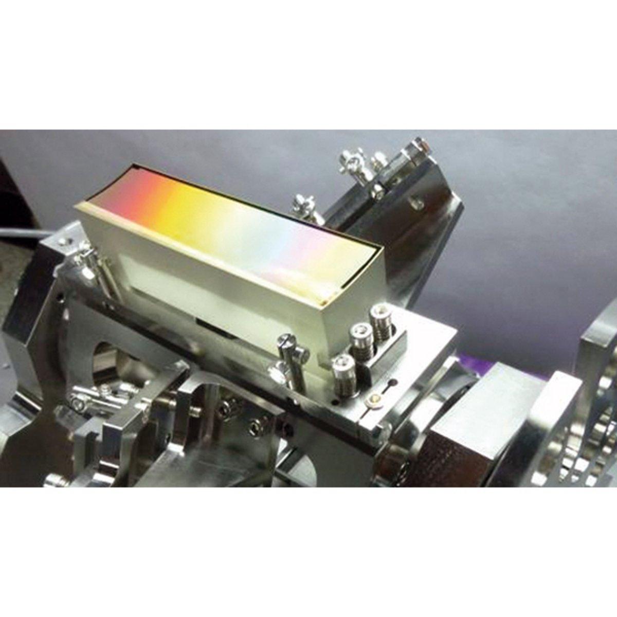 Figure 4 VUV Synchrotron Grating Figure 4 VUV Synchrotron Grating