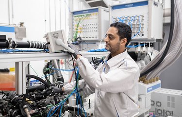 Exhaust Emissions Measurement Equipment for HD Vehicles