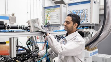 Exhaust Emissions Measurement Equipment for HD Vehicles