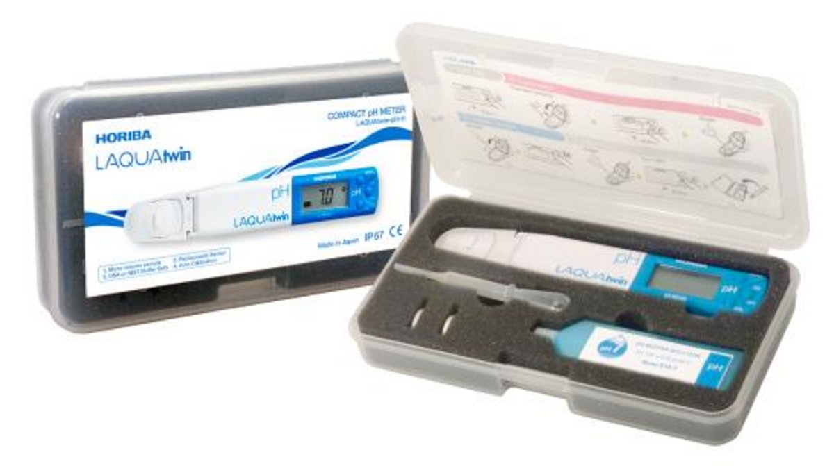 LAQUAtwin pocket meter kit and box