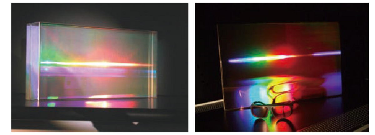 Picture of Multi-Layer Dielectric (左)MLD grating(右)Gold-coated grating